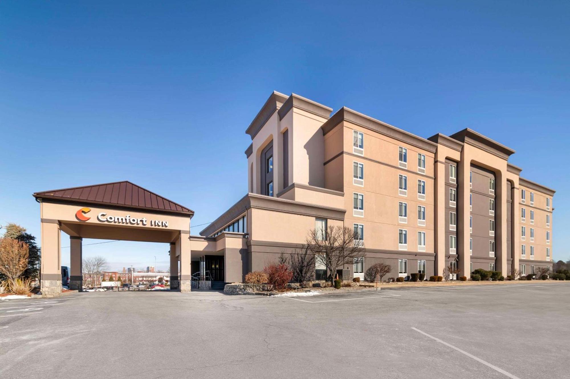 Comfort Inn Airport Манчестер Экстерьер фото
