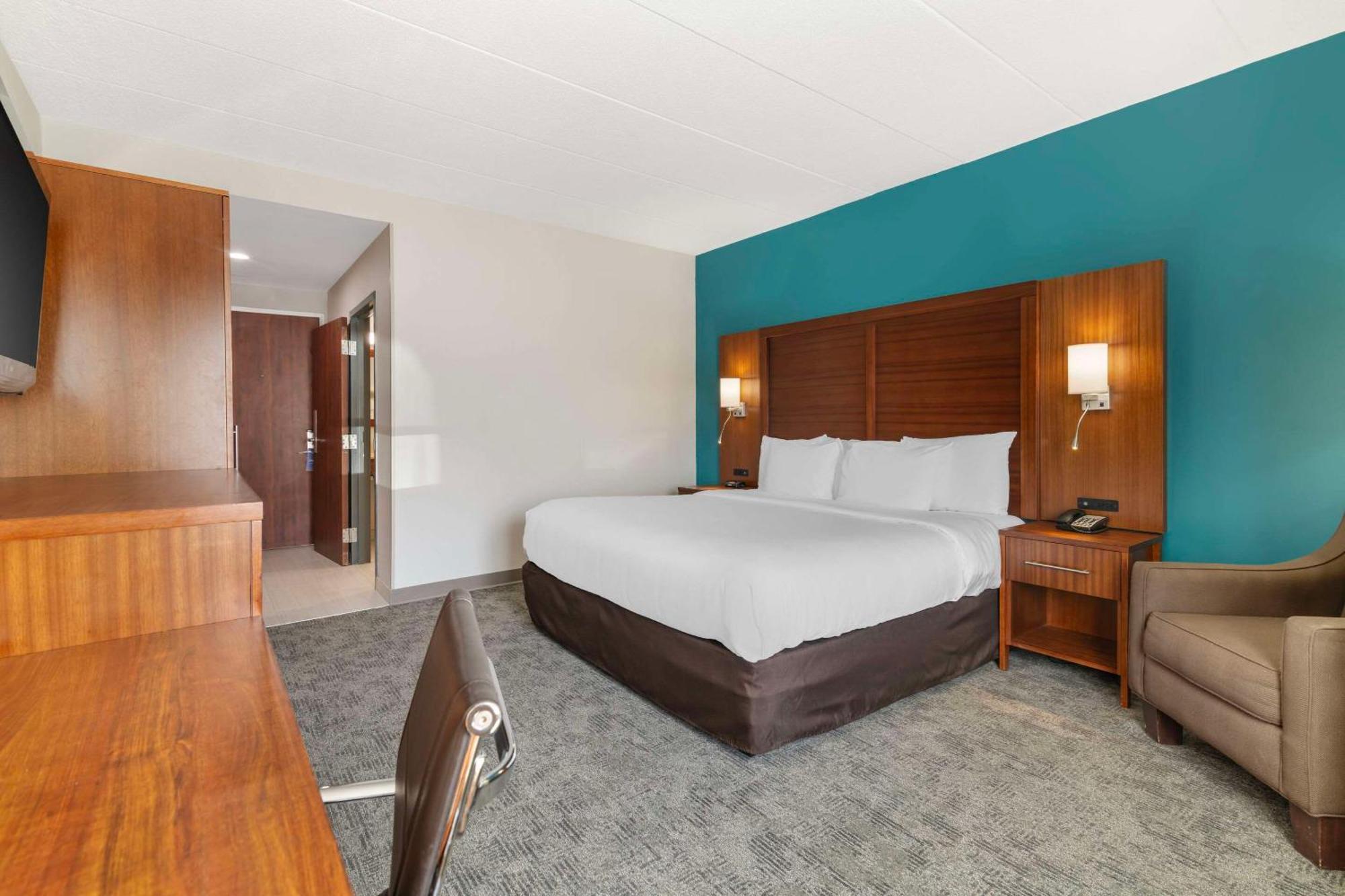 Comfort Inn Airport Манчестер Экстерьер фото